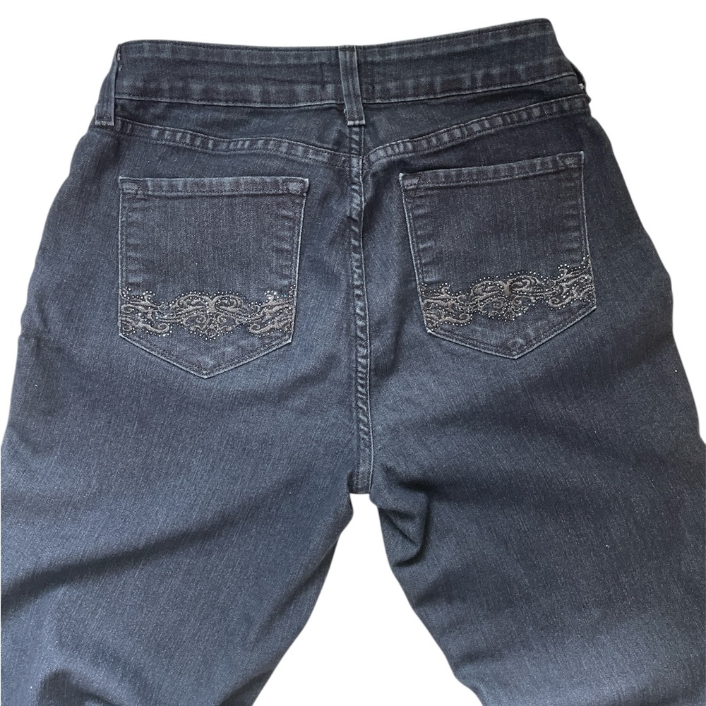 NYDJ jeans size 6. Straight leg, Dark wash, gently used - Picture 4 of 9